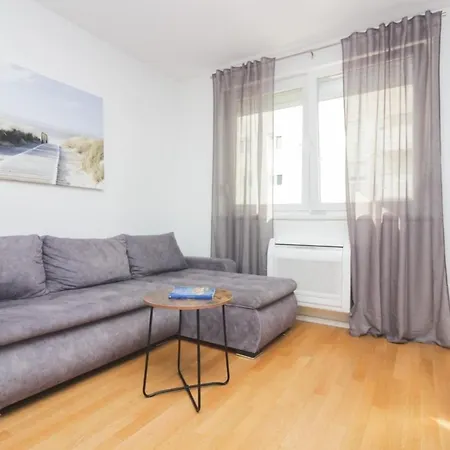 Tesla Appartement Zadar